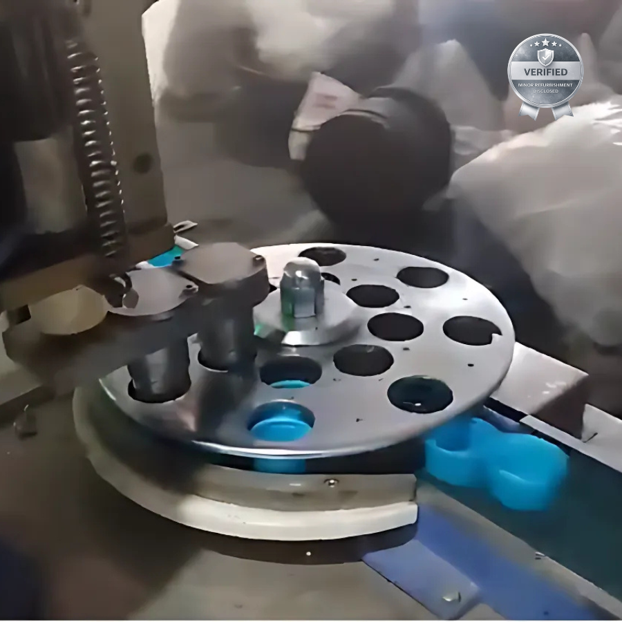 Cap Folding and Slitting Machine